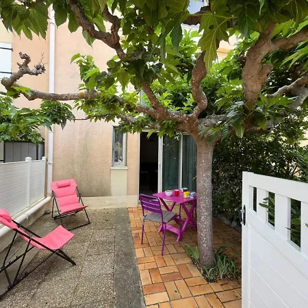 En Rez-de-chaussee Avec Terrasse A 4med301 * Narbonne-Plage