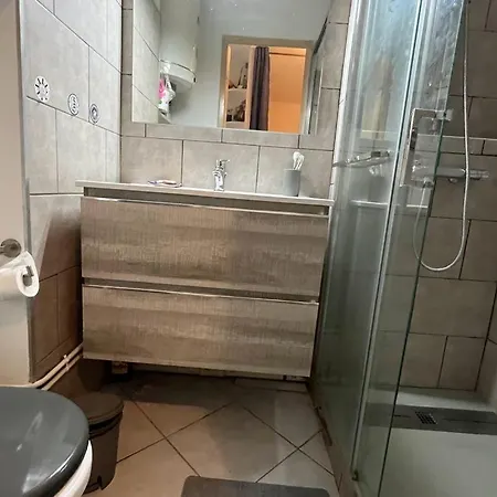Daire En Rez-de-chaussee Avec Terrasse A 4med301